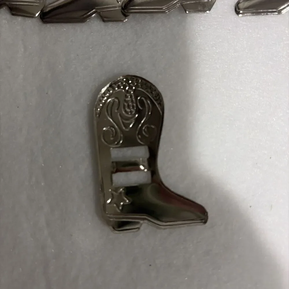 Vintage Estate Silvertone Metal Etched Cowboy Boot Bolo Tie Buckle Slide Conchos